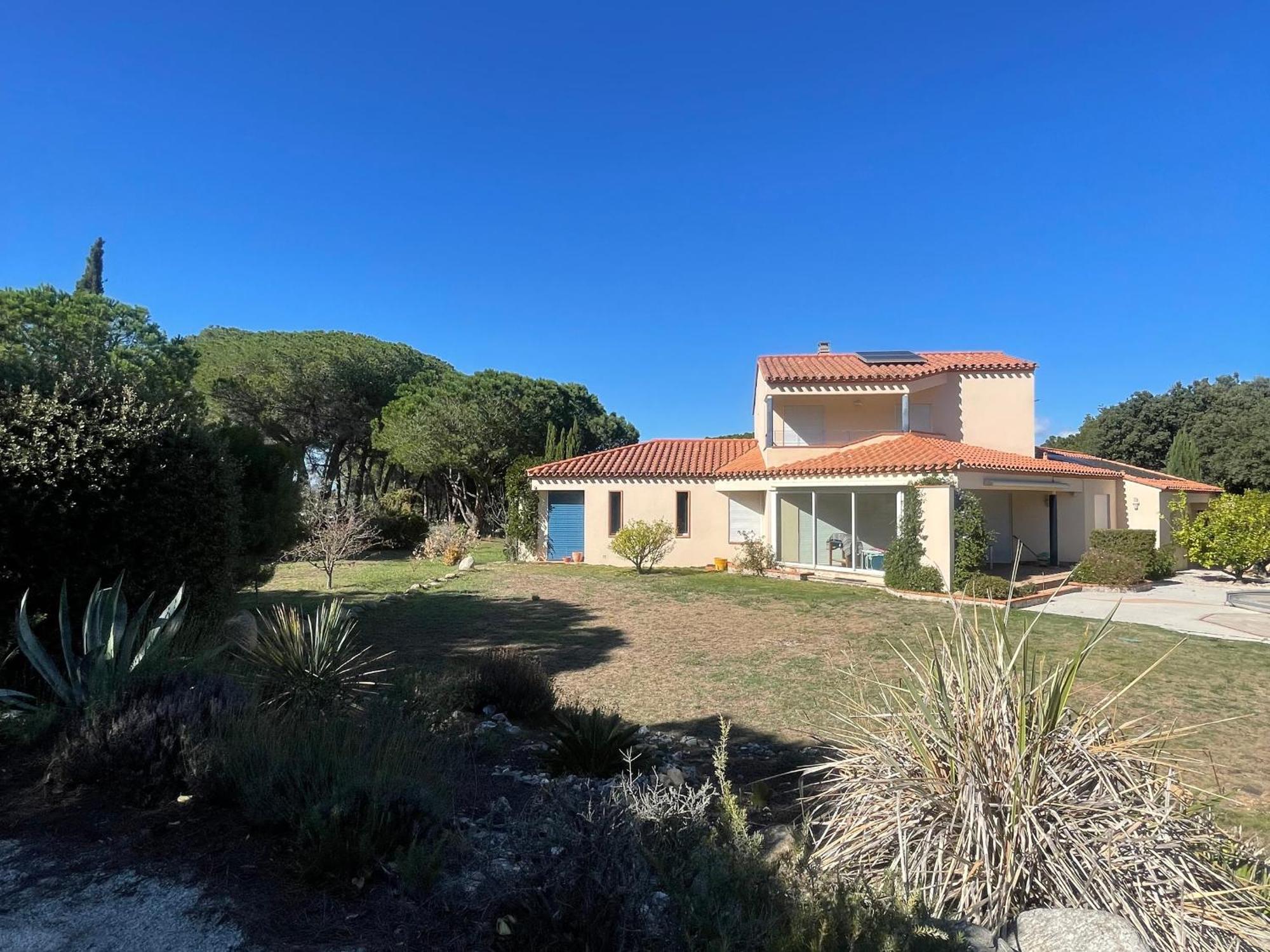 Villa 4 Faces A Laroque-Des-Alberes Avec Piscine Et Terrasse - Fr-1-732-67 Luaran gambar